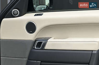Внедорожник / Кроссовер Land Rover Range Rover Sport 2013 в 