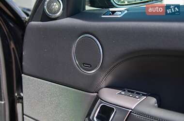 Внедорожник / Кроссовер Land Rover Range Rover Sport 2019 в 