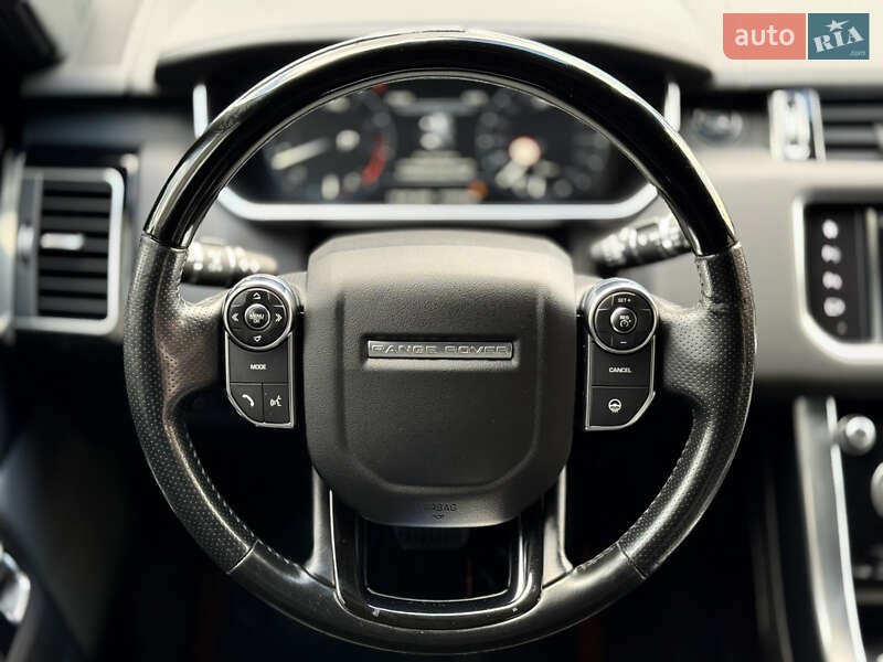 Внедорожник / Кроссовер Land Rover Range Rover Sport 2016 в Киеве