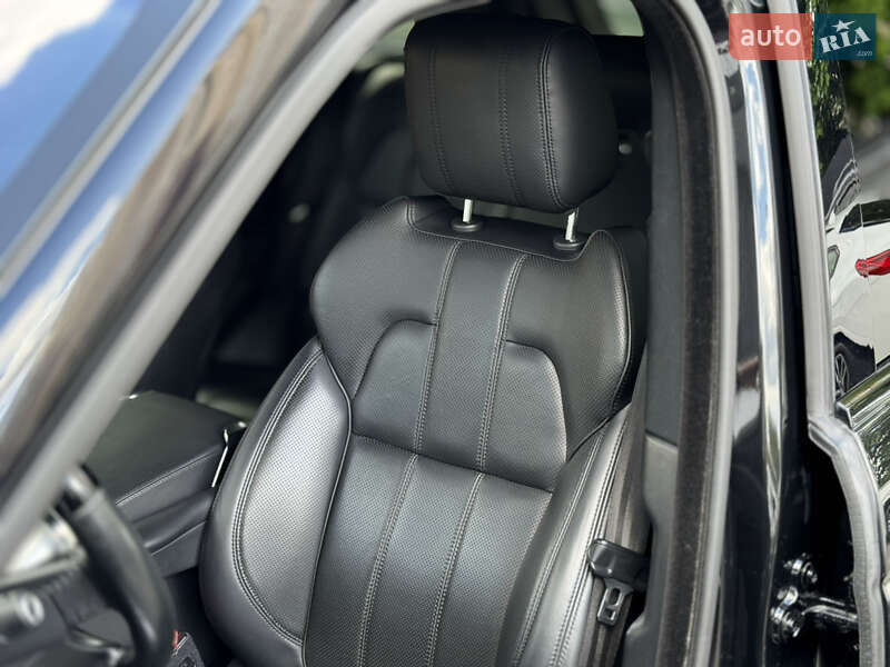 Внедорожник / Кроссовер Land Rover Range Rover Sport 2016 в Киеве