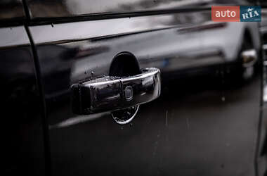 Позашляховик / Кросовер Land Rover Range Rover Sport 2012 в 
