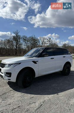Внедорожник / Кроссовер Land Rover Range Rover Sport 2016 в 