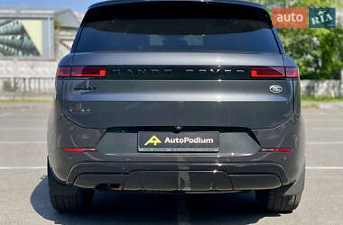 Позашляховик / Кросовер Land Rover Range Rover Sport 2023 в 