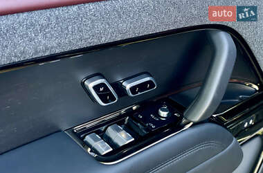 Позашляховик / Кросовер Land Rover Range Rover Sport 2023 в 