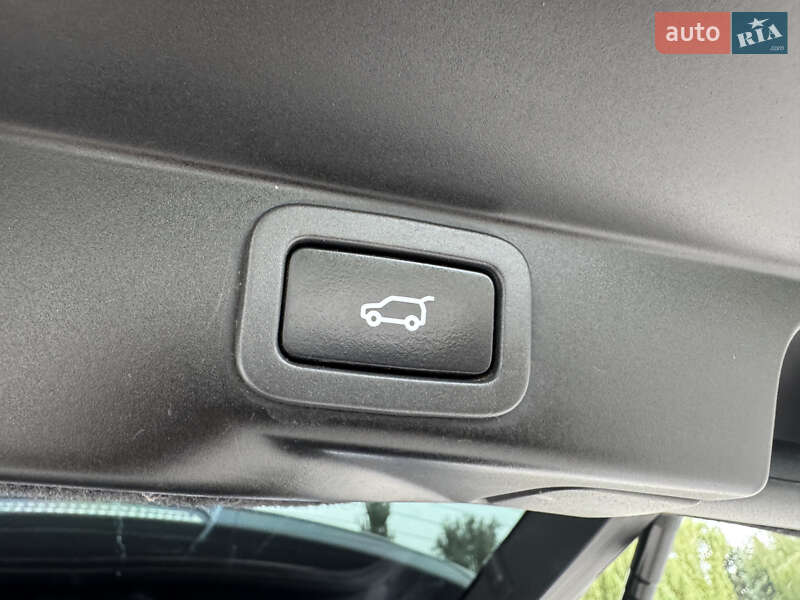 Позашляховик / Кросовер Land Rover Range Rover Sport 2013 в Кривому Розі