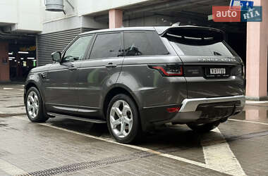Позашляховик / Кросовер Land Rover Range Rover Sport 2018 в 