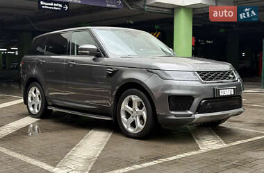 Позашляховик / Кросовер Land Rover Range Rover Sport 2018 в 