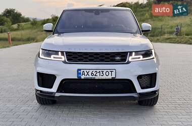 Позашляховик / Кросовер Land Rover Range Rover Sport 2018 в 