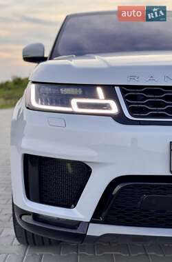 Позашляховик / Кросовер Land Rover Range Rover Sport 2018 в 
