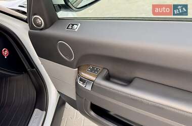 Позашляховик / Кросовер Land Rover Range Rover Sport 2018 в 