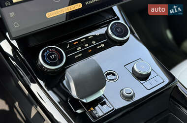 Внедорожник / Кроссовер Land Rover Range Rover Sport 2022 в 