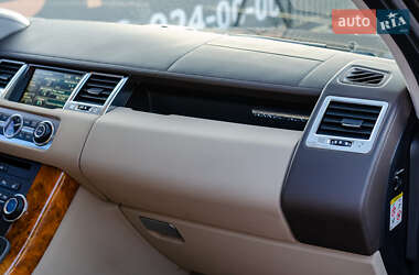 Позашляховик / Кросовер Land Rover Range Rover Sport 2012 в 