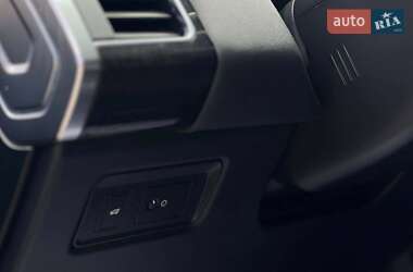 Внедорожник / Кроссовер Land Rover Range Rover Sport 2021 в 