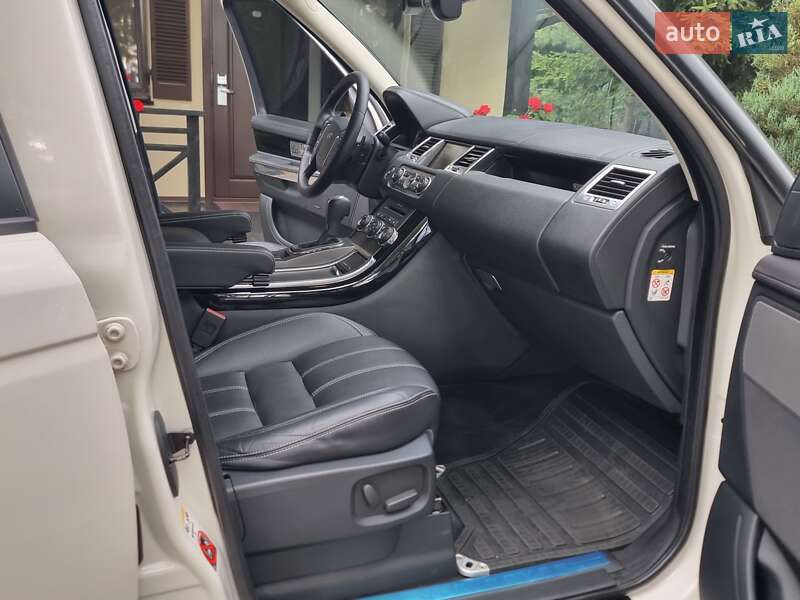 Внедорожник / Кроссовер Land Rover Range Rover Sport 2009 в Киеве