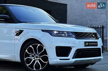 Позашляховик / Кросовер Land Rover Range Rover Sport 2019 в 