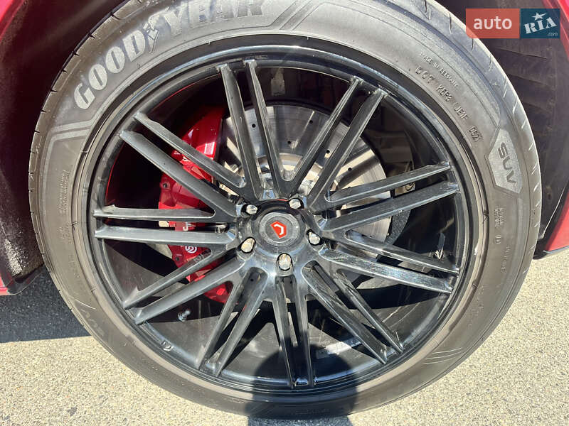 Внедорожник / Кроссовер Land Rover Range Rover Sport 2015 в Киеве