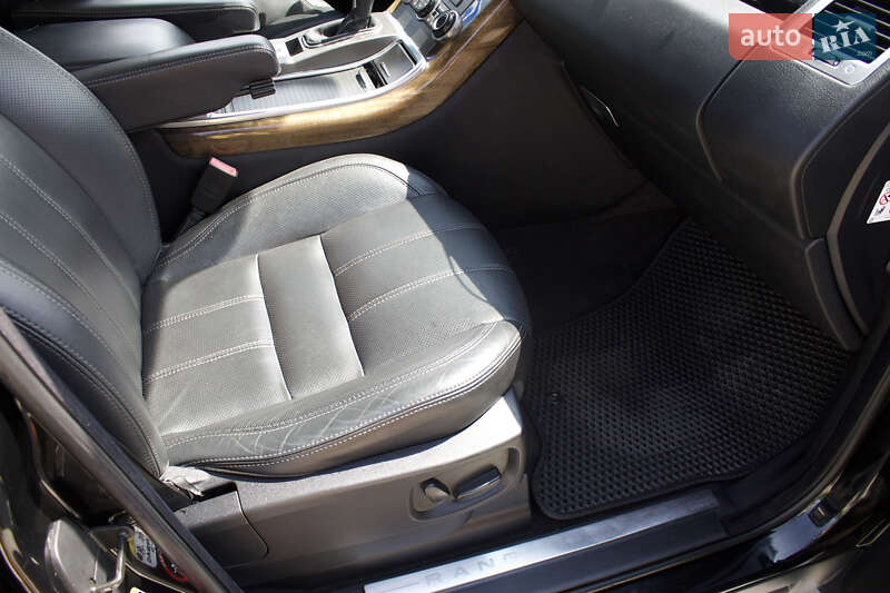 Внедорожник / Кроссовер Land Rover Range Rover Sport 2010 в Виннице