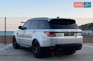 Позашляховик / Кросовер Land Rover Range Rover Sport 2019 в 