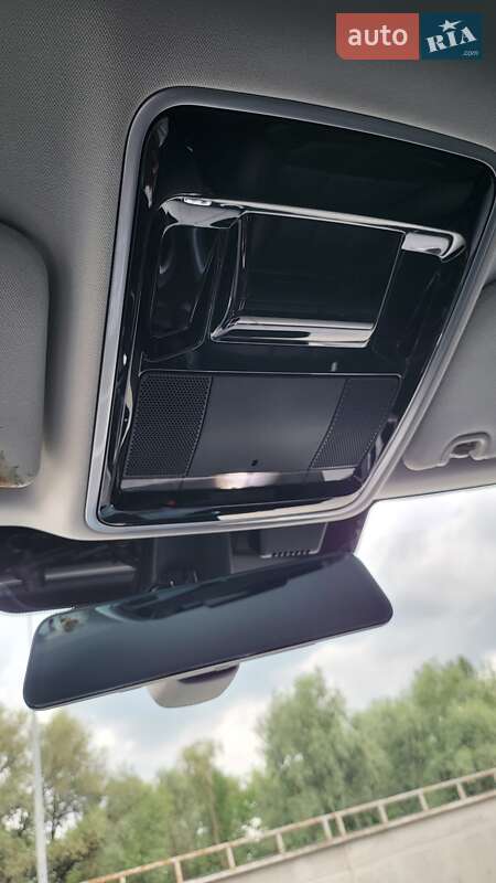 Внедорожник / Кроссовер Land Rover Range Rover Sport 2015 в Киеве