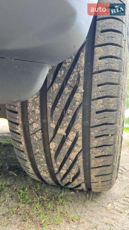 Внедорожник / Кроссовер Land Rover Range Rover Sport 2010 в Киеве