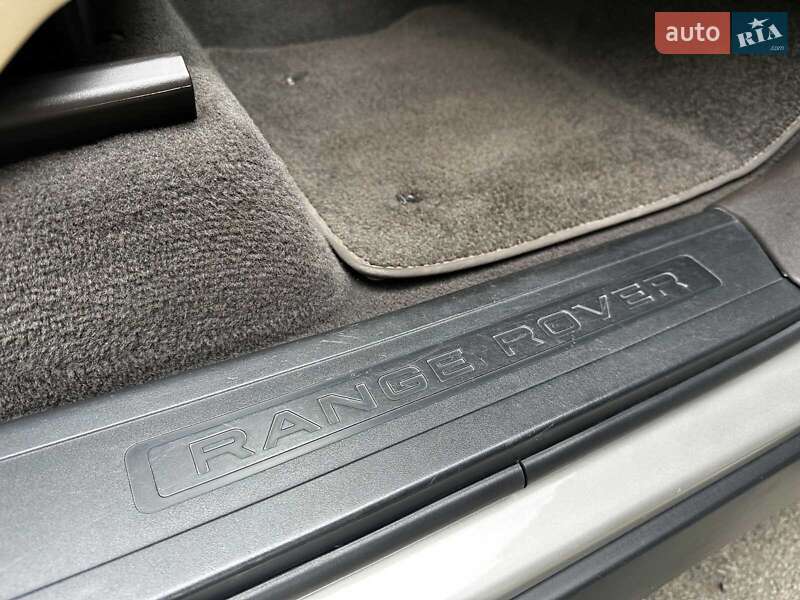 Внедорожник / Кроссовер Land Rover Range Rover Sport 2017 в Киеве