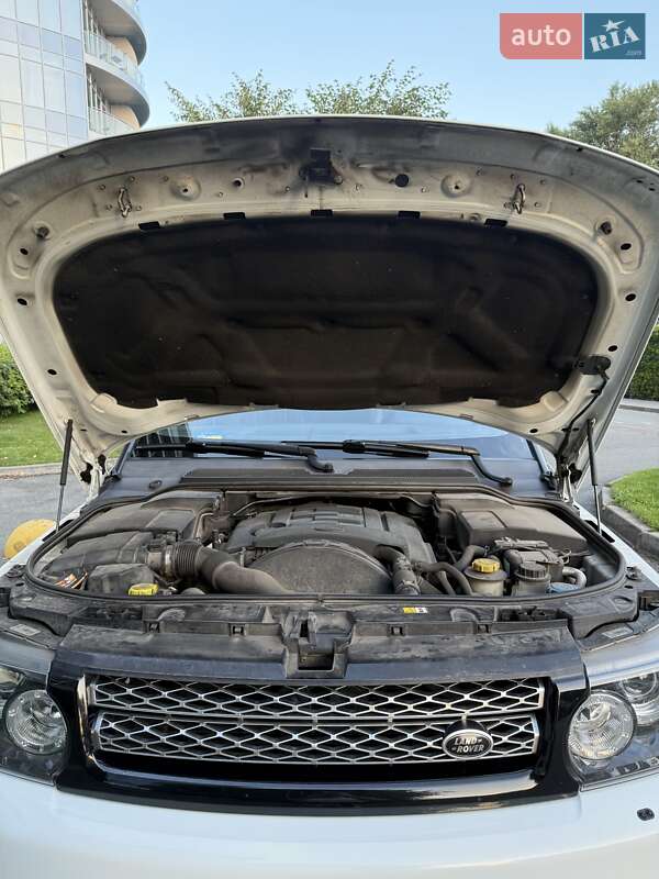 Внедорожник / Кроссовер Land Rover Range Rover Sport 2012 в Киеве