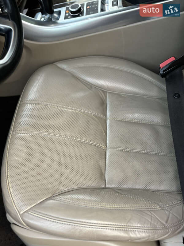 Внедорожник / Кроссовер Land Rover Range Rover Sport 2016 в Хмельницком