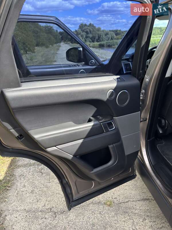 Позашляховик / Кросовер Land Rover Range Rover Sport 2016 в Переяславі