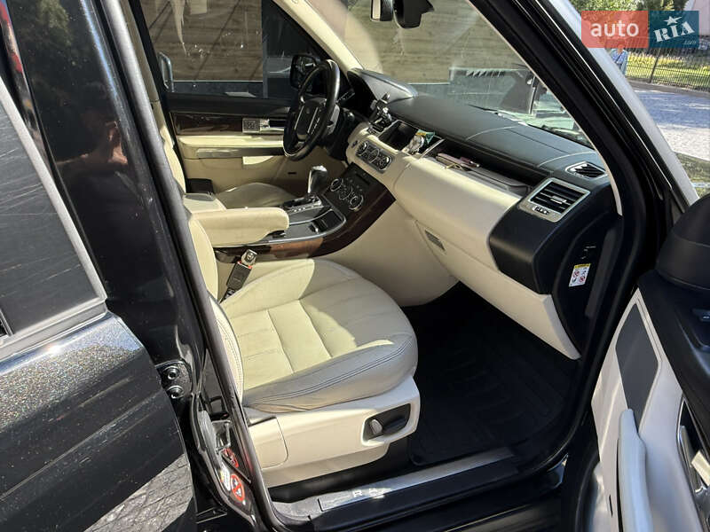 Внедорожник / Кроссовер Land Rover Range Rover Sport 2010 в Чернигове