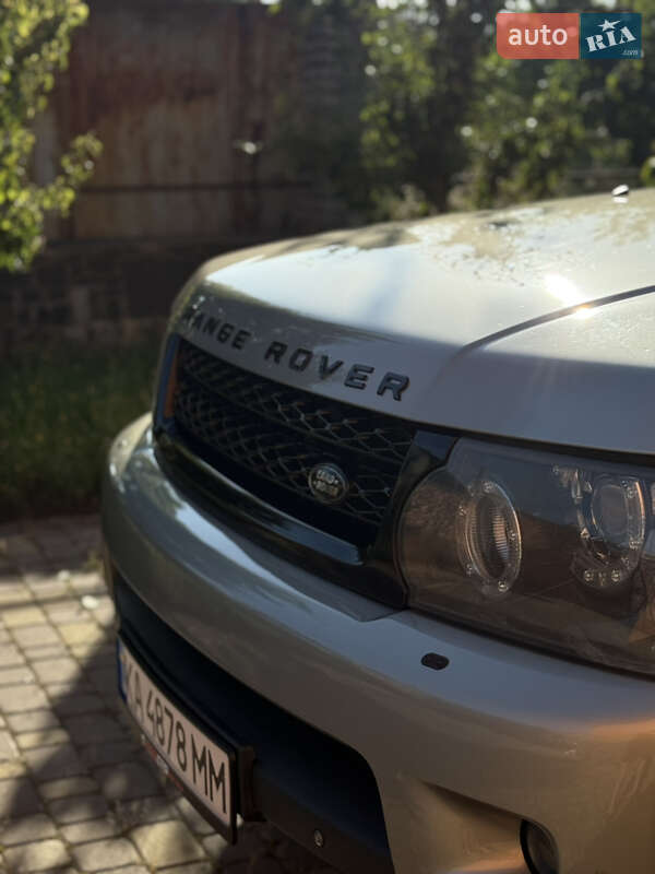 Внедорожник / Кроссовер Land Rover Range Rover Sport 2010 в Радомышле