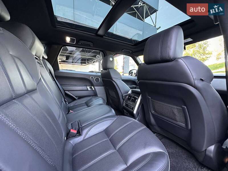 Внедорожник / Кроссовер Land Rover Range Rover Sport 2017 в Киеве фото 80 Внедорожник / Кроссовер Land Rover Range Rover Sport 2017 в Киеве