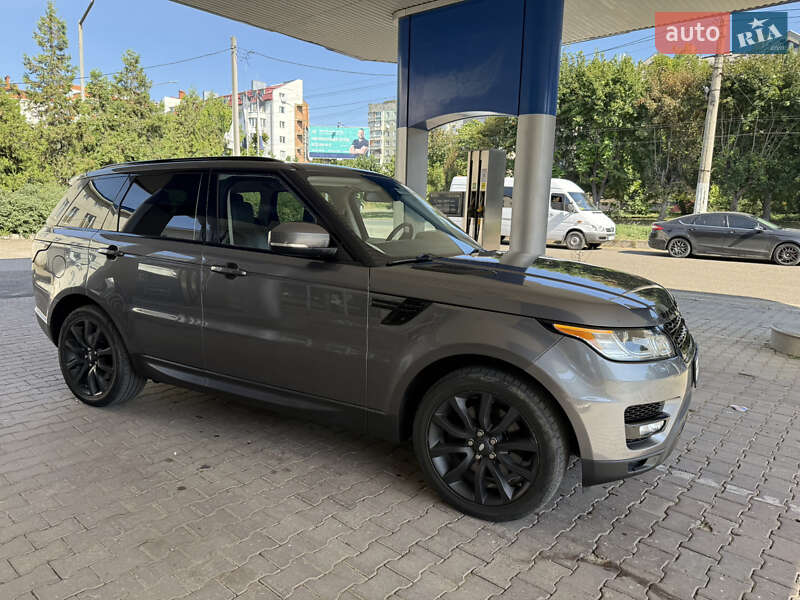 Внедорожник / Кроссовер Land Rover Range Rover Sport 2015 в Черновцах