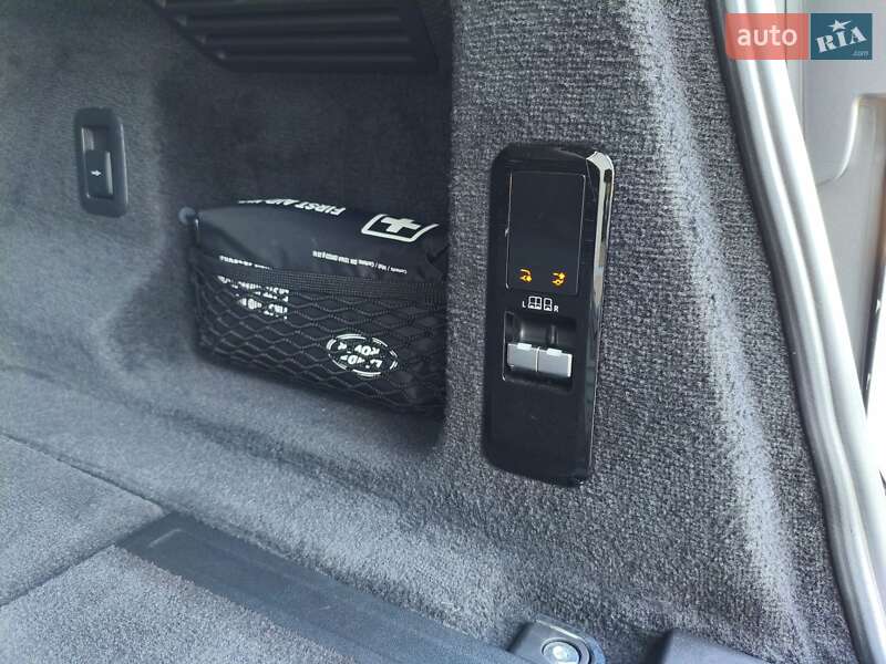 Внедорожник / Кроссовер Land Rover Range Rover Sport 2022 в Киеве фото 30 Внедорожник / Кроссовер Land Rover Range Rover Sport 2022 в Киеве
