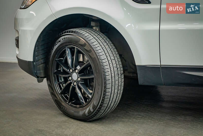 Внедорожник / Кроссовер Land Rover Range Rover Sport 2015 в Киеве фото 9 Внедорожник / Кроссовер Land Rover Range Rover Sport 2015 в Киеве