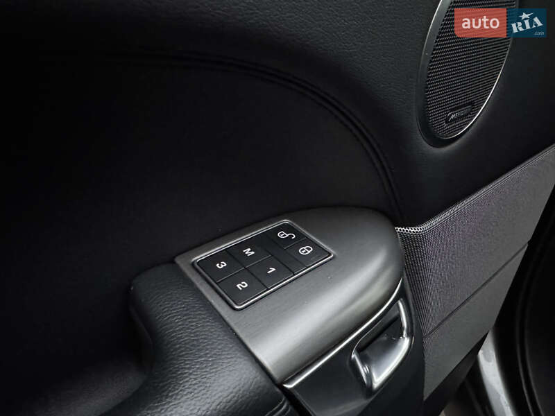 Внедорожник / Кроссовер Land Rover Range Rover Sport 2017 в Львове фото 22 Внедорожник / Кроссовер Land Rover Range Rover Sport 2017 в Львове
