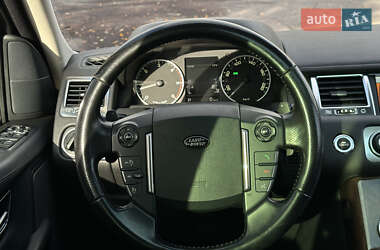 Внедорожник / Кроссовер Land Rover Range Rover Sport 2010 в 