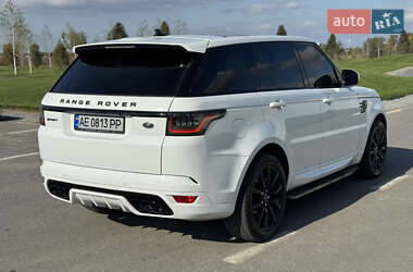 Внедорожник / Кроссовер Land Rover Range Rover Sport 2015 в 