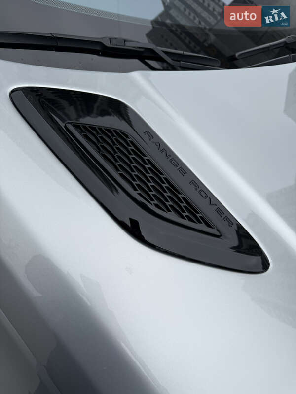 Внедорожник / Кроссовер Land Rover Range Rover Sport 2016 в Киеве
