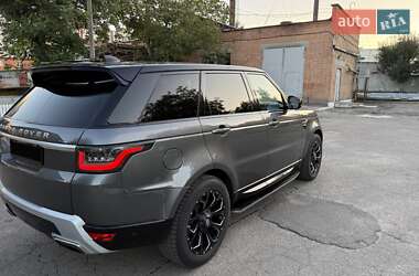 Внедорожник / Кроссовер Land Rover Range Rover Sport 2018 в 