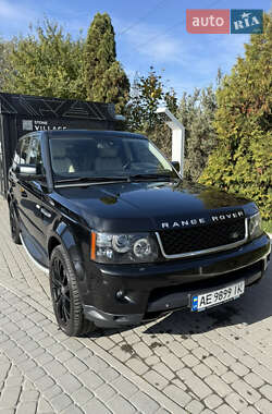 Внедорожник / Кроссовер Land Rover Range Rover Sport 2013 в 
