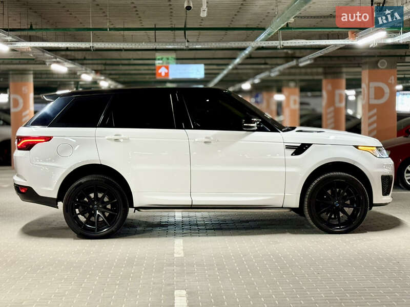 Позашляховик / Кросовер Land Rover Range Rover Sport 2016 в Києві