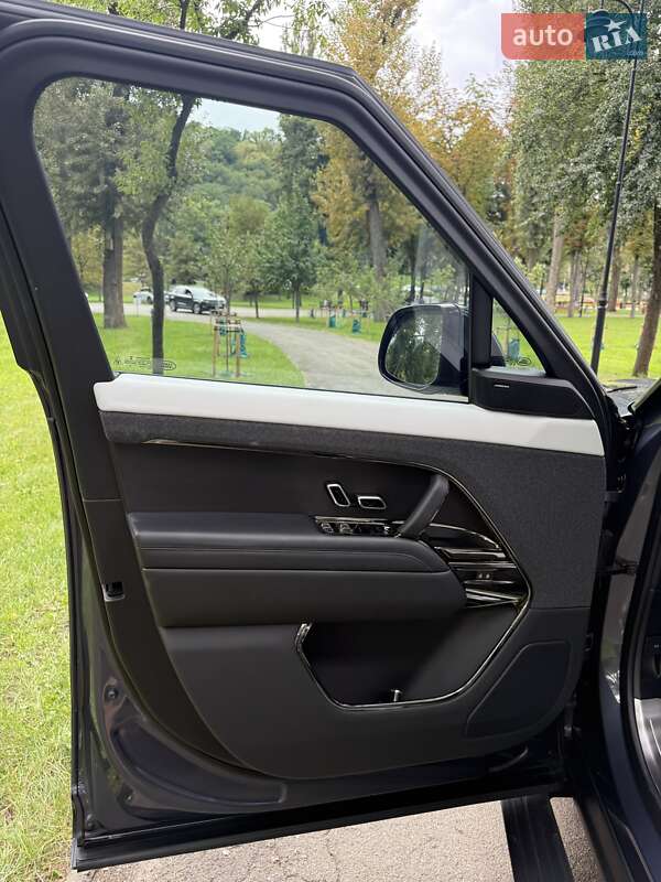 Внедорожник / Кроссовер Land Rover Range Rover Sport 2023 в Киеве