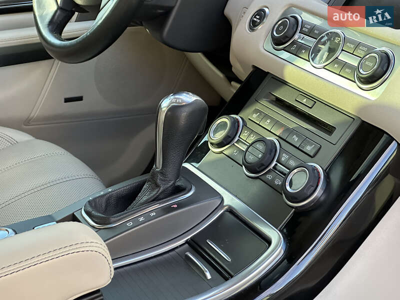 Позашляховик / Кросовер Land Rover Range Rover Sport 2009 в Києві