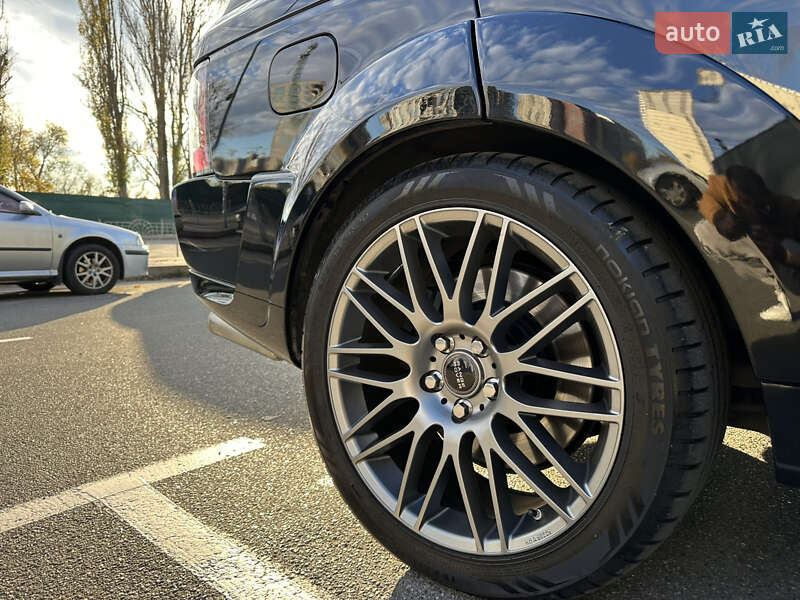Позашляховик / Кросовер Land Rover Range Rover Sport 2009 в Києві