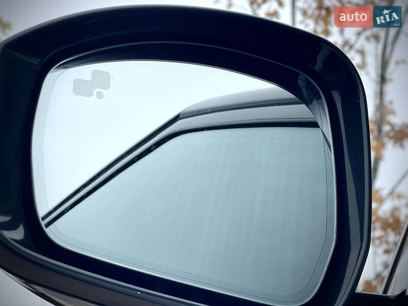 Внедорожник / Кроссовер Land Rover Range Rover Sport 2018 в Киеве фото 17 Внедорожник / Кроссовер Land Rover Range Rover Sport 2018 в Киеве