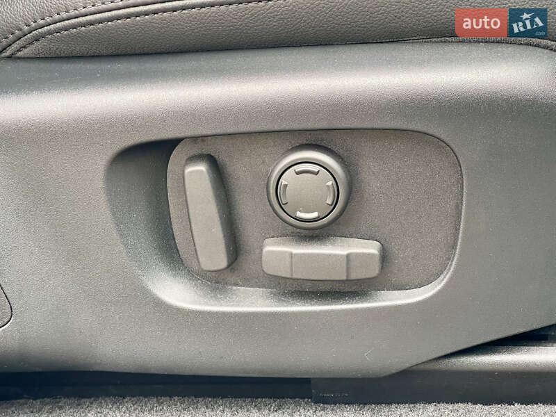 Внедорожник / Кроссовер Land Rover Range Rover Sport 2018 в Киеве фото 34 Внедорожник / Кроссовер Land Rover Range Rover Sport 2018 в Киеве