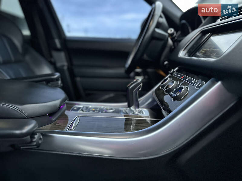 Внедорожник / Кроссовер Land Rover Range Rover Sport 2016 в Владимире фото 70 Внедорожник / Кроссовер Land Rover Range Rover Sport 2016 в Владимире