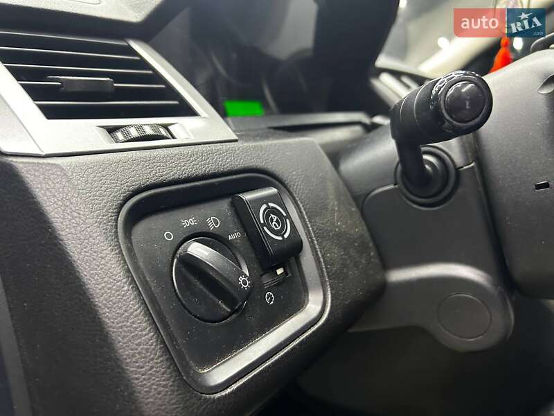 Внедорожник / Кроссовер Land Rover Range Rover Sport 2006 в Черновцах