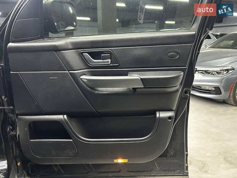 Внедорожник / Кроссовер Land Rover Range Rover Sport 2006 в Черновцах