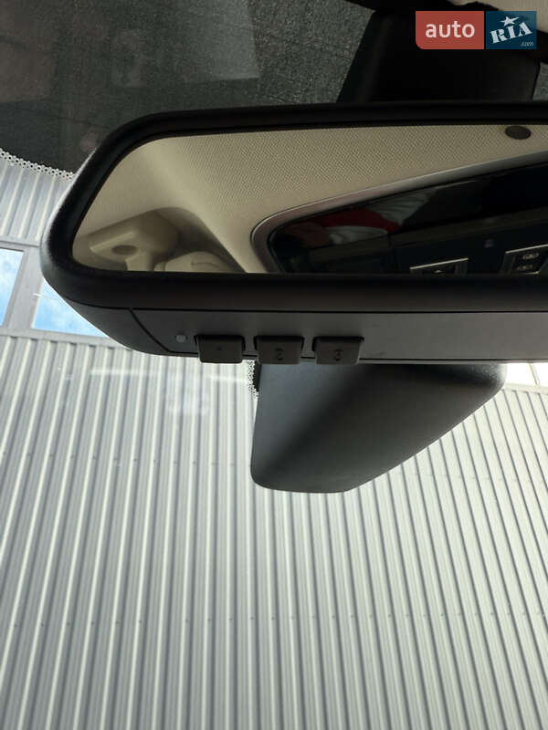 Внедорожник / Кроссовер Land Rover Range Rover Sport 2014 в Дубно